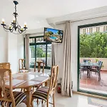 Spacieux Appartement A Marbella