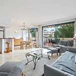 Spacieux Appartement A Marbella